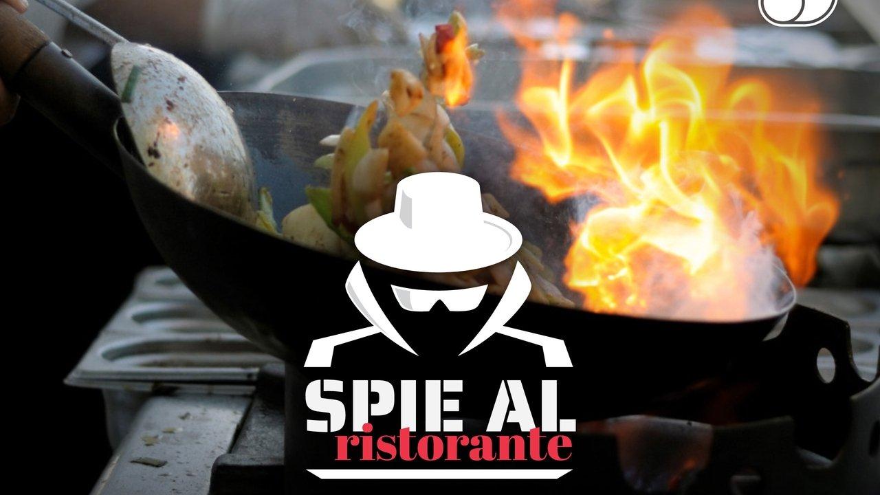 Spie al ristorante (St. 6 - Ep. 5)