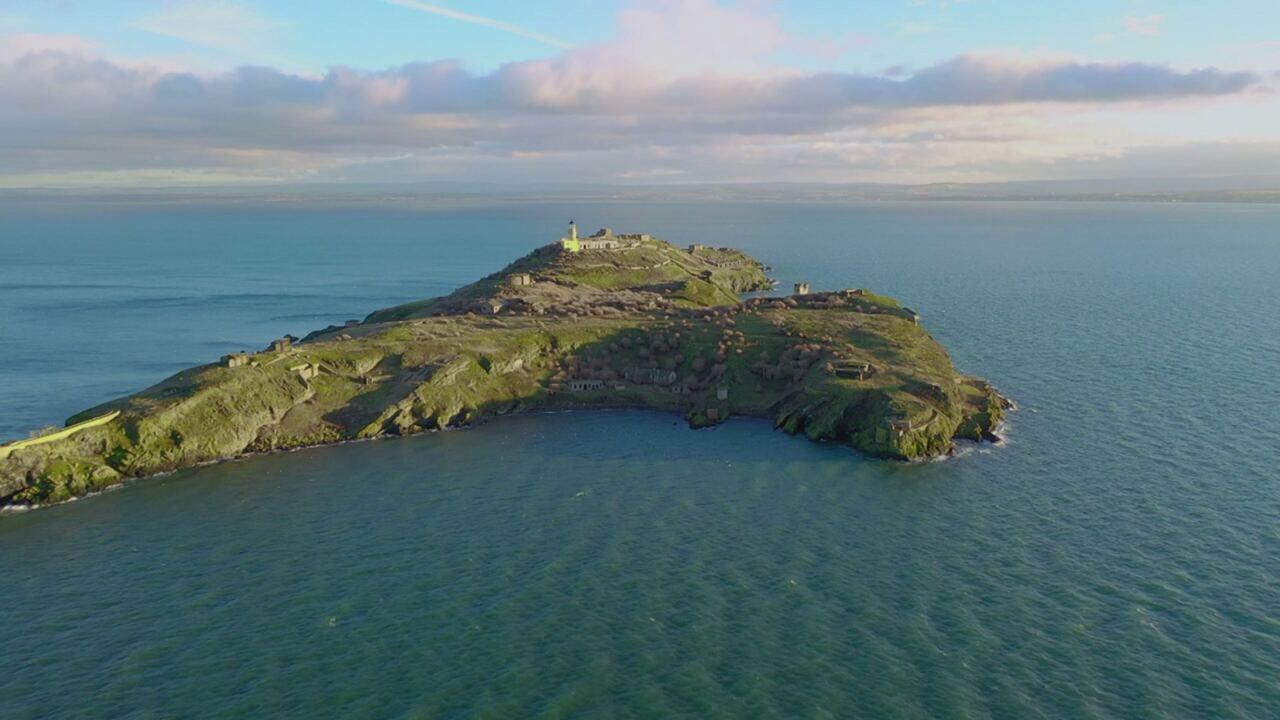 C'è un mistero in mezzo al mare - Le isole e i loro segreti